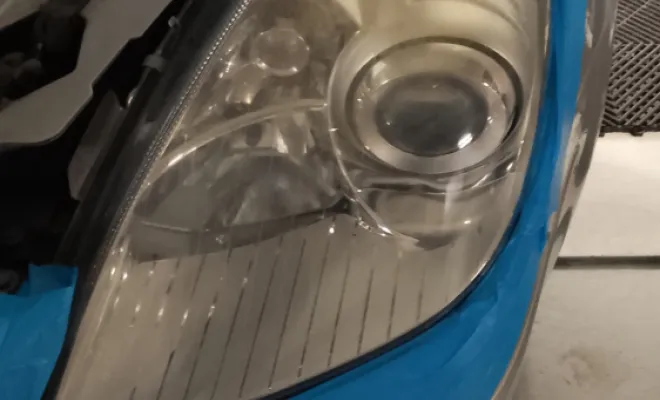 Rénovation d'optique sur mercedes SLK , Bron, BECAR'S Detailing