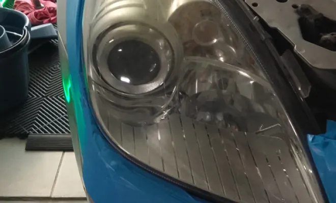 Rénovation d'optique sur mercedes SLK , Bron, BECAR'S Detailing