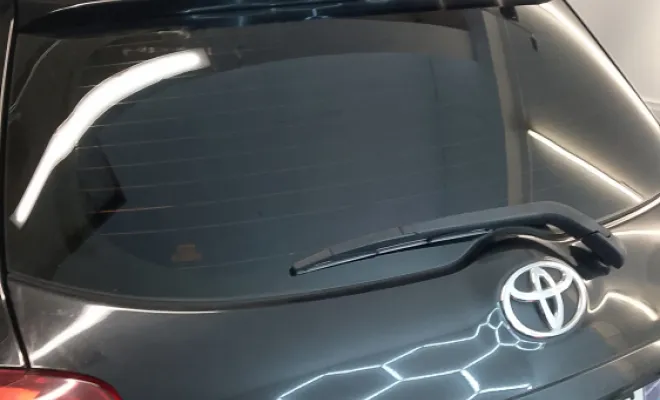 Pose de vitre teinté a lyon, Bron, BECAR'S Detailing