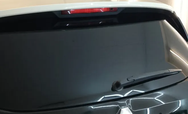 Pose de vitre teinté a lyon, Bron, BECAR'S Detailing