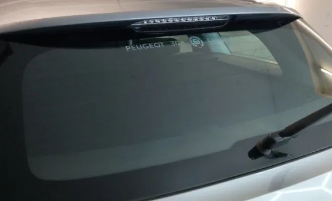 Pose de vitre teinté a lyon, Bron, BECAR'S Detailing