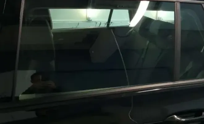 Pose film solaire teinté golf8 break , Bron, BECAR'S Detailing